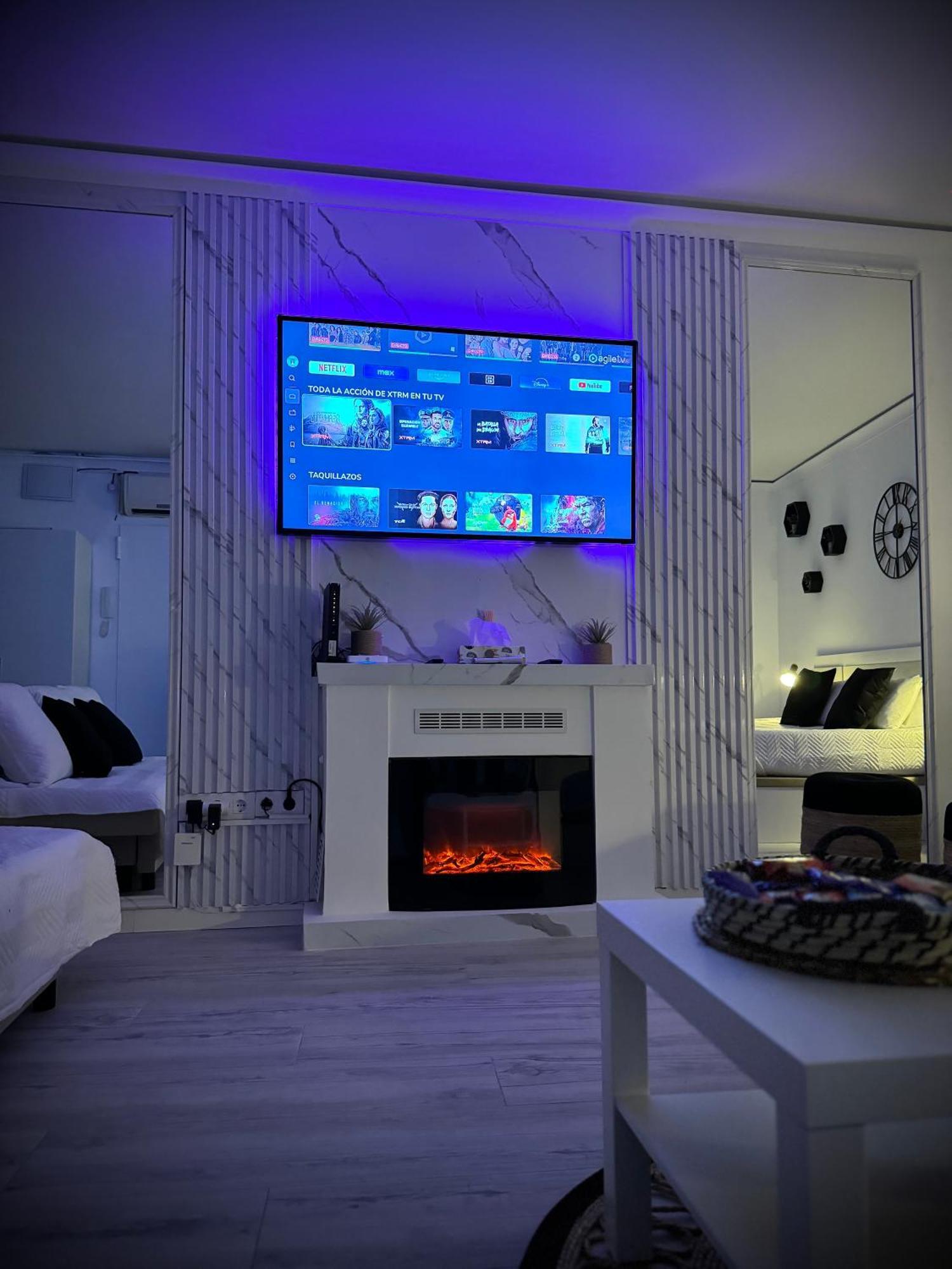 Madrid Centro Suite Vanguardista Luaran gambar